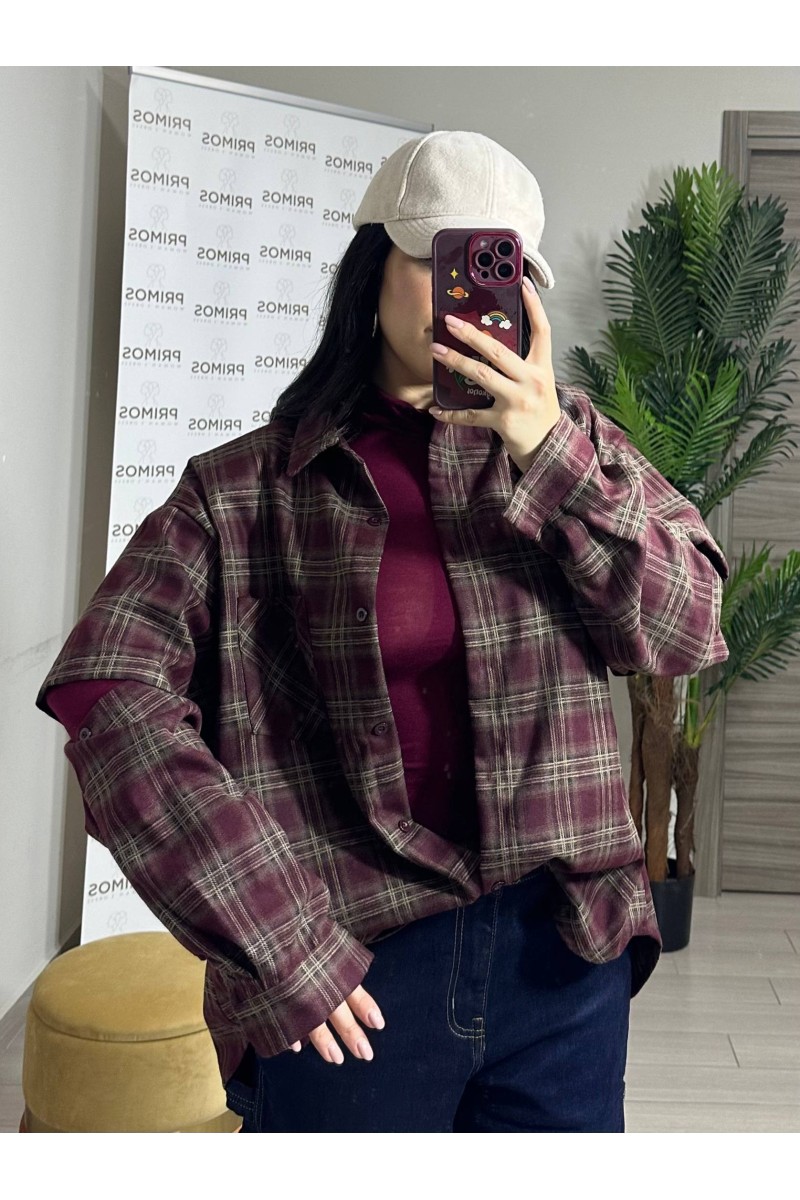 PER PROCEDERE ALL'ACQUISTO DELL'INTERO OUTFIT, SELEZIONARE OGNI SINGOLO PRODOTTO CORRELATO PER LA SCELTA DI TAGLIE E COLORI